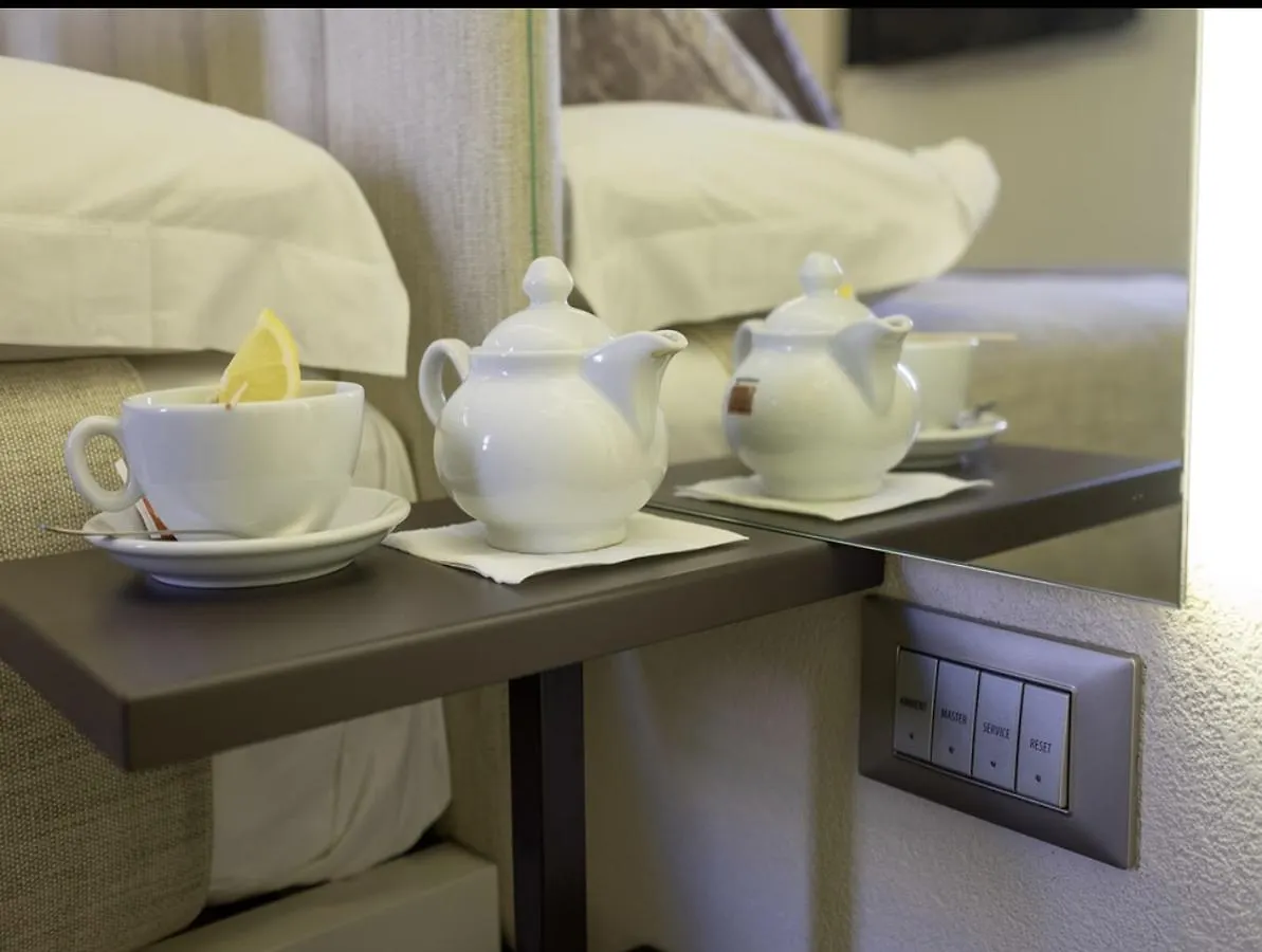 Room 230 Roma Luxury Suites 0*, روما إيطاليا