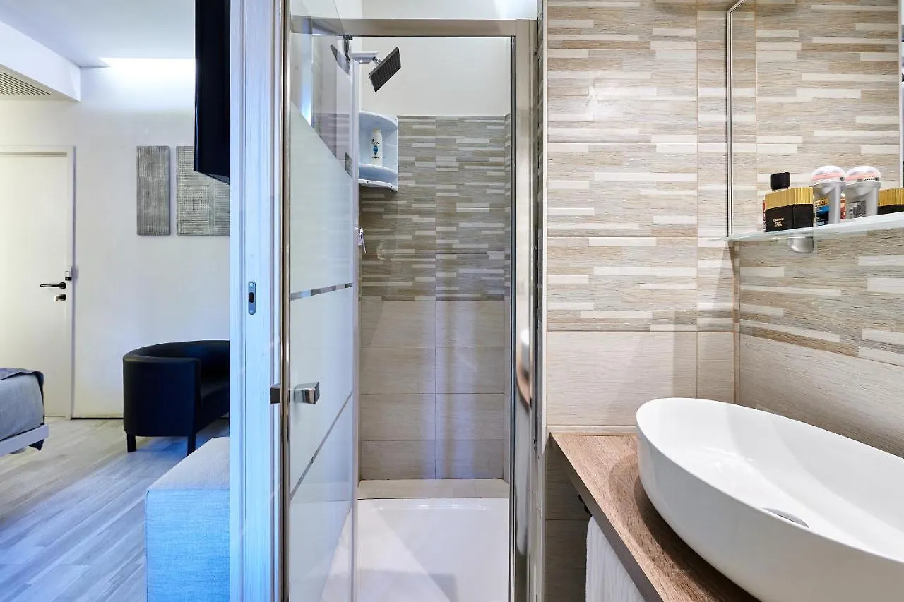 Room 230 Roma Luxury Suites 0*, Rome